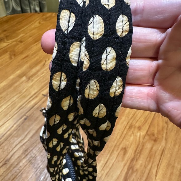 Vera Bradley Women’s Black Chicken Egg Quilted Handbag Purse Collectible - Picture 8 of 13